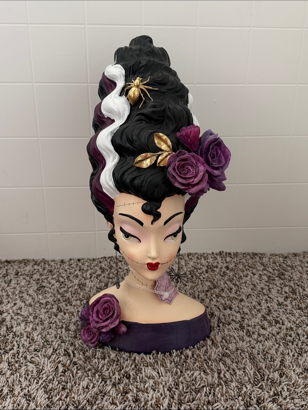NWT Viral Halloween Bella Luxx Halloween Frankenstein Bride bust Glitter Spider